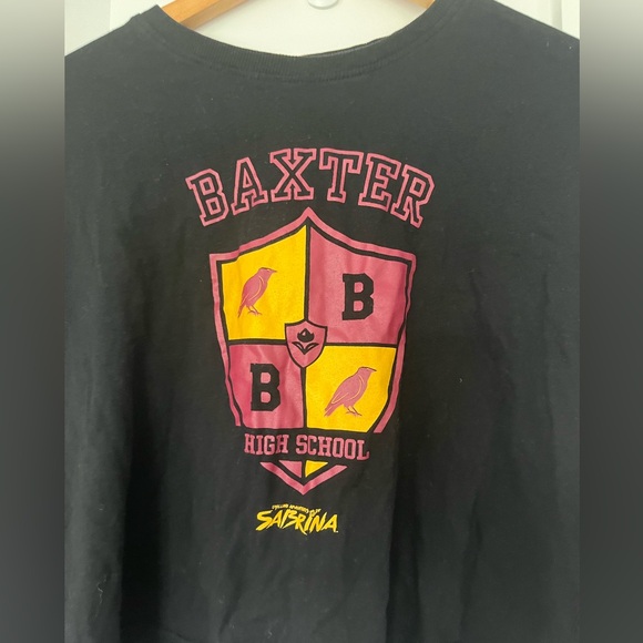 #79 Sabrina Baxter High 100% cotton black and yellow long sleeve crop t-shirt - Picture 3 of 4